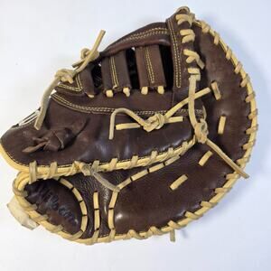 Wilson Showtime A800 First Base Brown Leather Baseball Glove Right Hand Throw